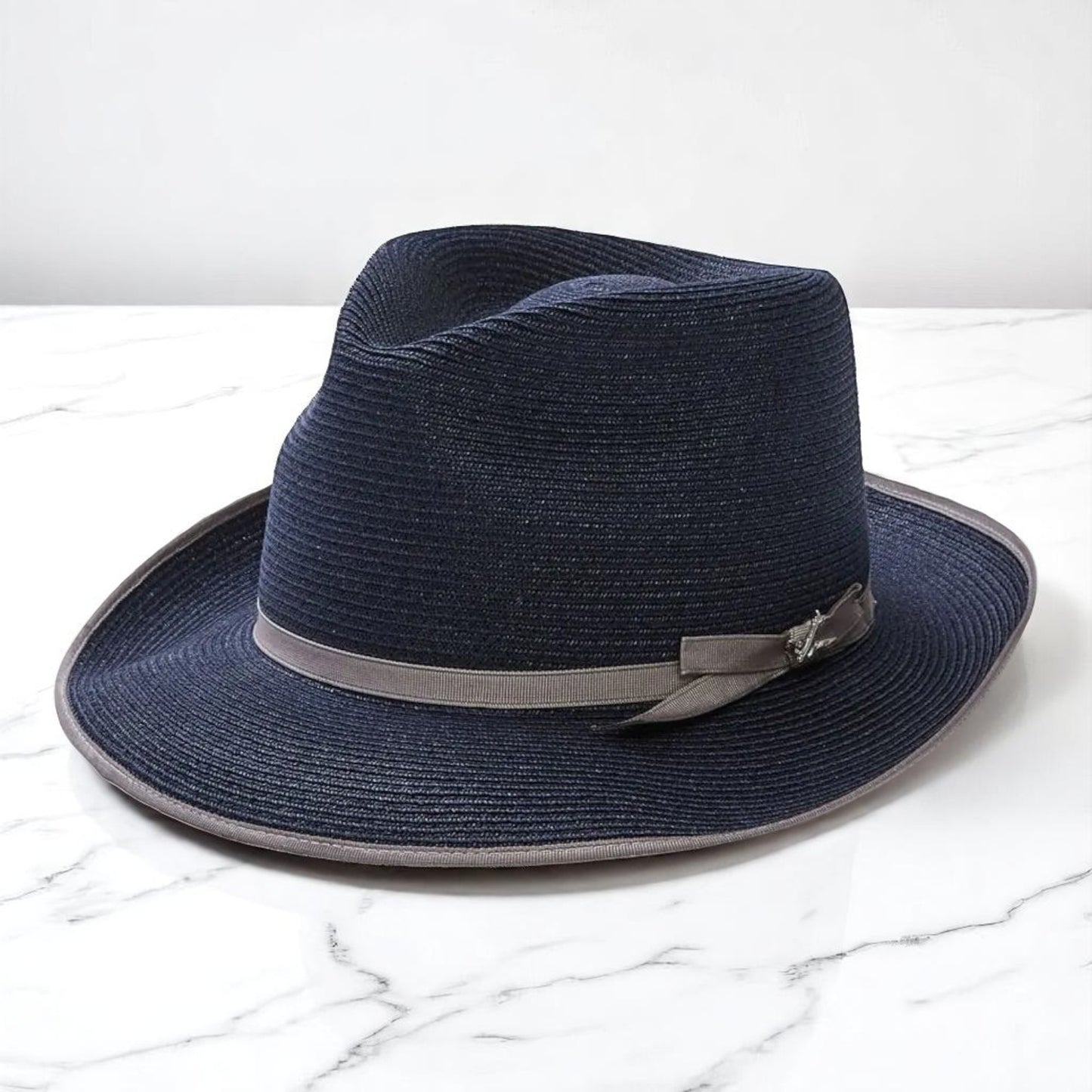 Can be rolls up for packing | Panama Fedora