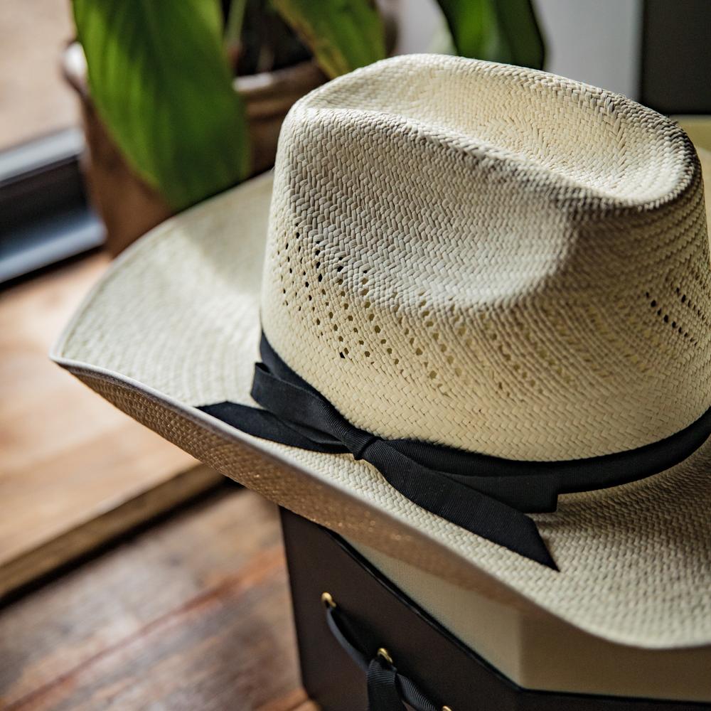Bespoke Handmade Fedora - Stylish Straw Cowboy Hat