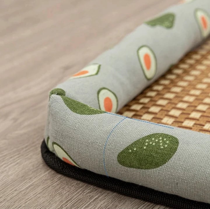 The Coolest and MOST Comfortable Cat Bed in Summer