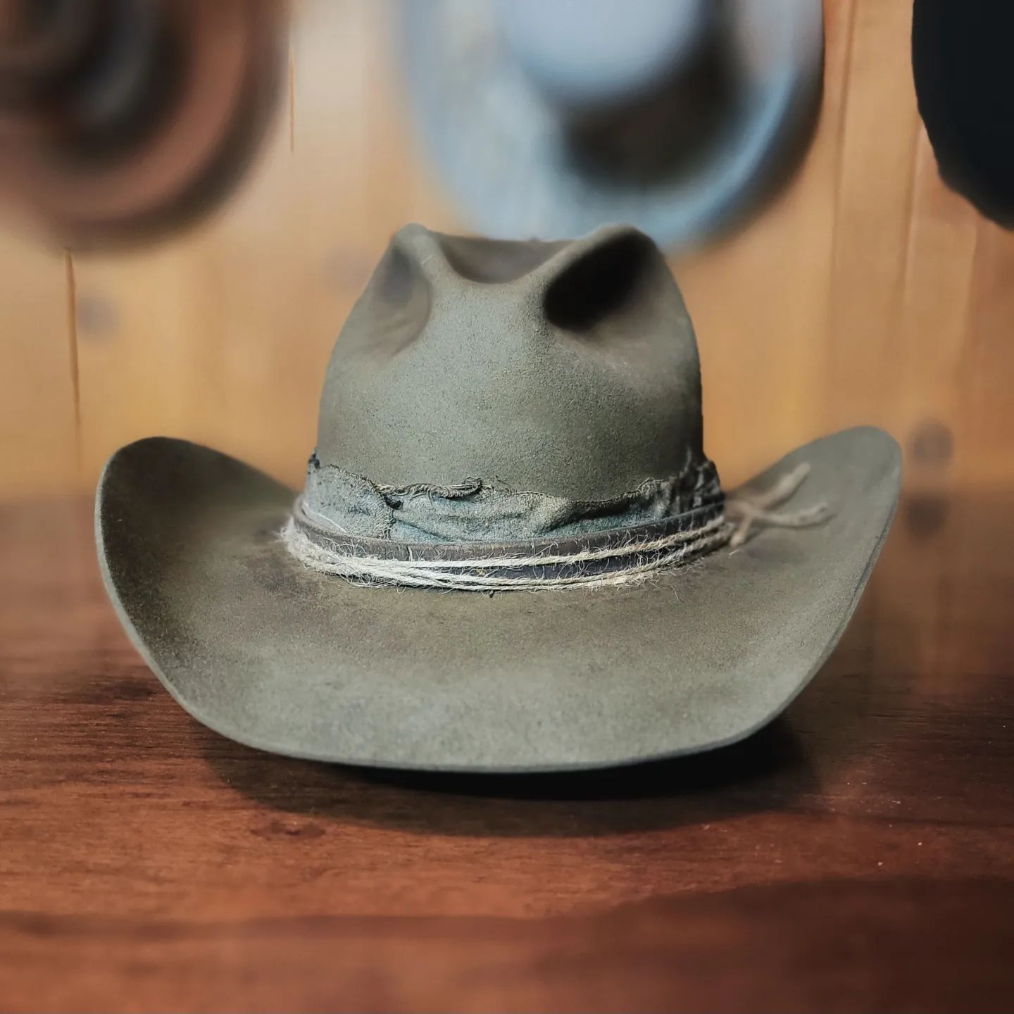 Vintage Gus Cowboy Hat - Camel