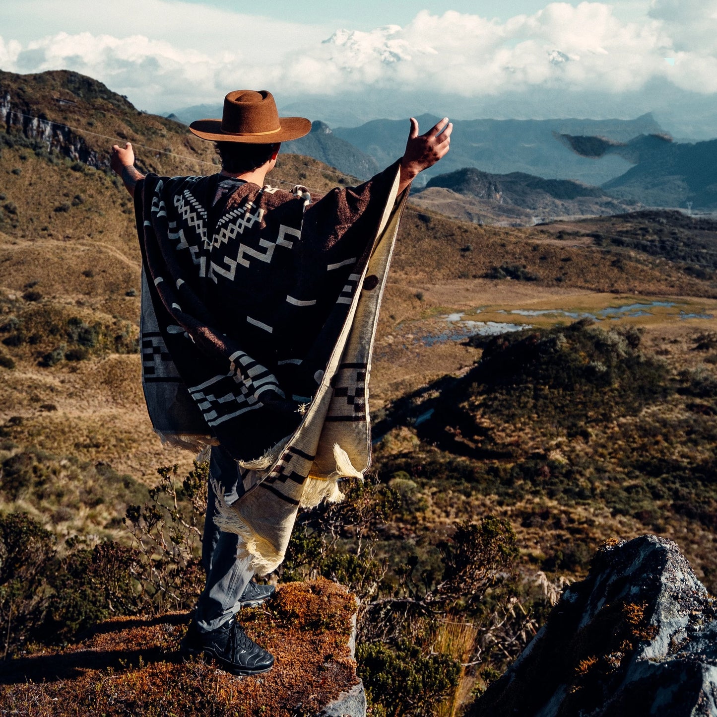 Clint Eastwood Poncho Replica